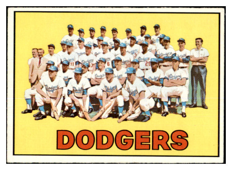 1967 Topps Baseball #503 Los Angeles Dodgers Team EX-MT 464570