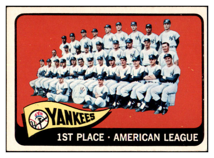 1965 Topps Baseball #513 New York Yankees Team EX 467357