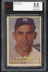 1957 Topps Baseball #002 Yogi Berra Yankees BVG 5.5 EX+ 475144