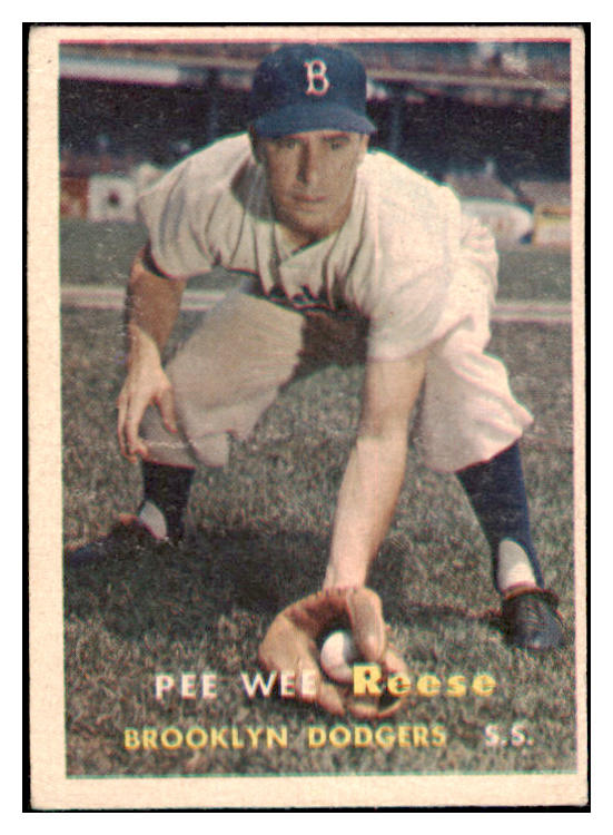 1957 Topps Baseball #030 Pee Wee Reese Dodgers EX 475499