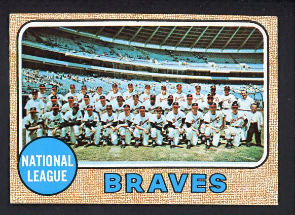 1968 Topps Baseball #221 Atlanta Braves Team NR-MT 481394