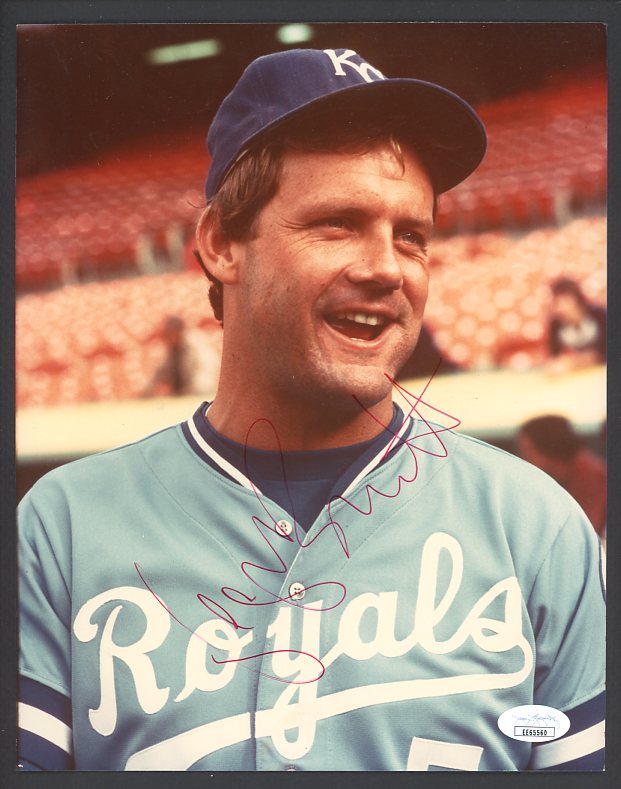 George Brett Royals Signed 8 X 10 JSA Auth 482418