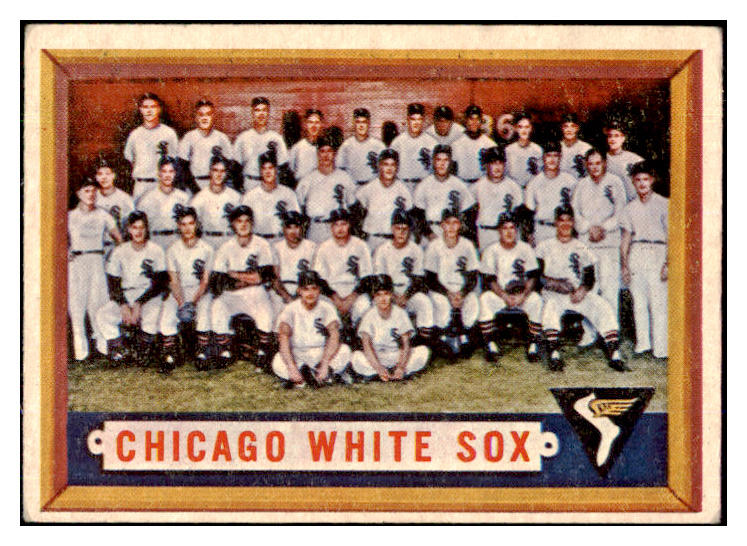 1957 Topps Baseball #329 Chicago White Sox Team VG-EX 493143