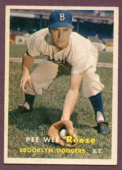 1957 Topps Baseball #030 Pee Wee Reese Dodgers VG-EX 496060