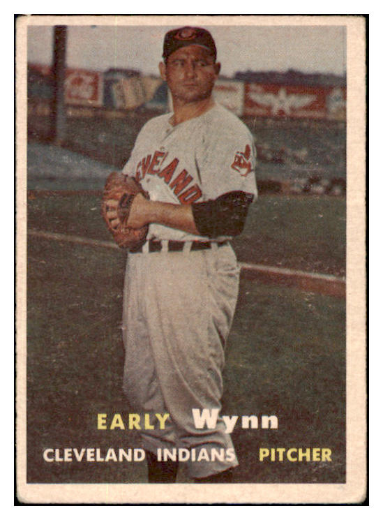 1957 Topps Baseball #040 Early Wynn Indians VG-EX 501048