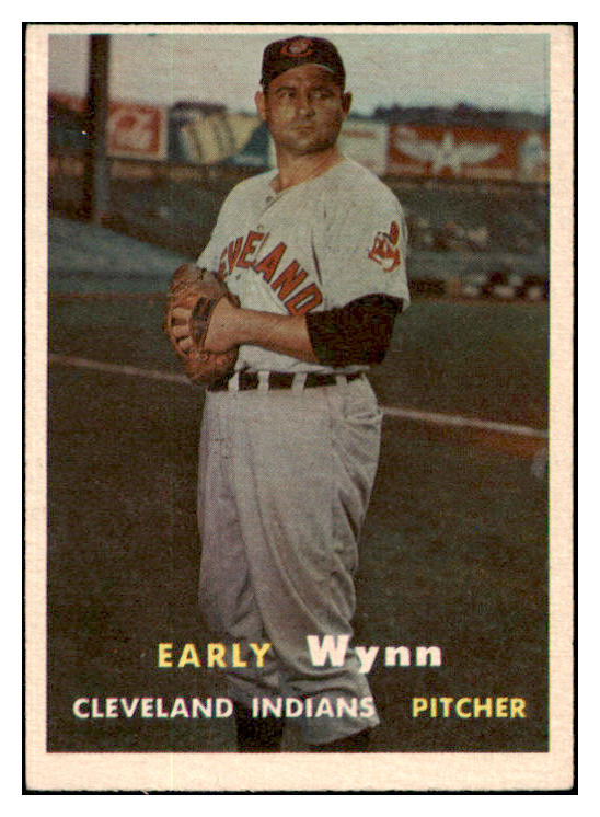 1957 Topps Baseball #040 Early Wynn Indians EX 501049