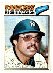 1977 Topps Baseball #010 Reggie Jackson Yankees EX 505870