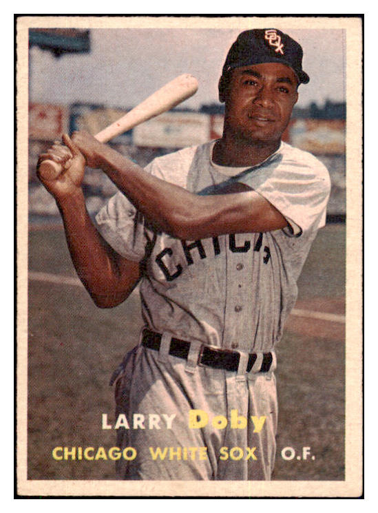 1957 Topps Baseball #085 Larry Doby White Sox EX+/EX-MT 512747