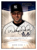 2005 Skybox Autographics #038 Derek Jeter Yankees 513194