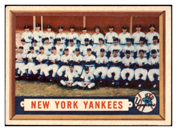 1957 Topps Baseball #097 New York Yankees Team VG-EX 514479