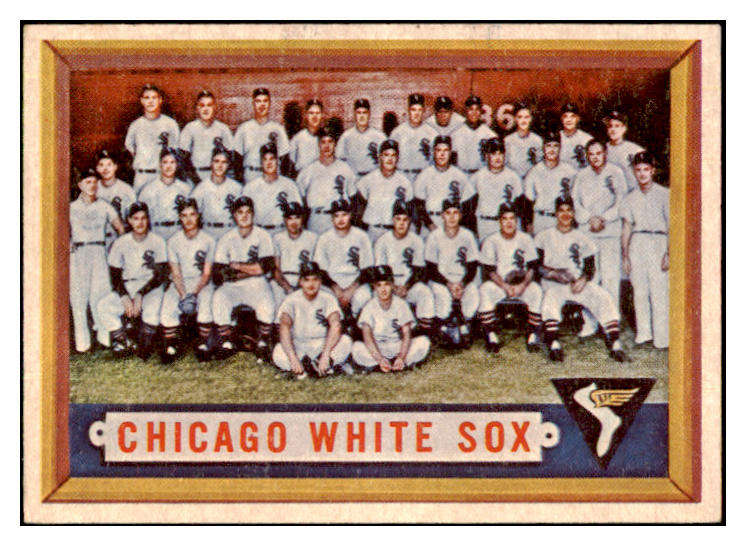 1957 Topps Baseball #329 Chicago White Sox Team EX-MT 514482