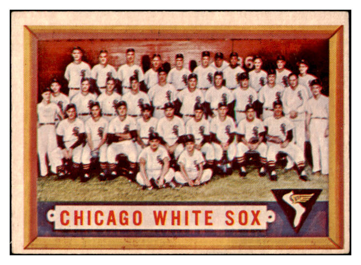 1957 Topps Baseball #329 Chicago White Sox Team EX 514483