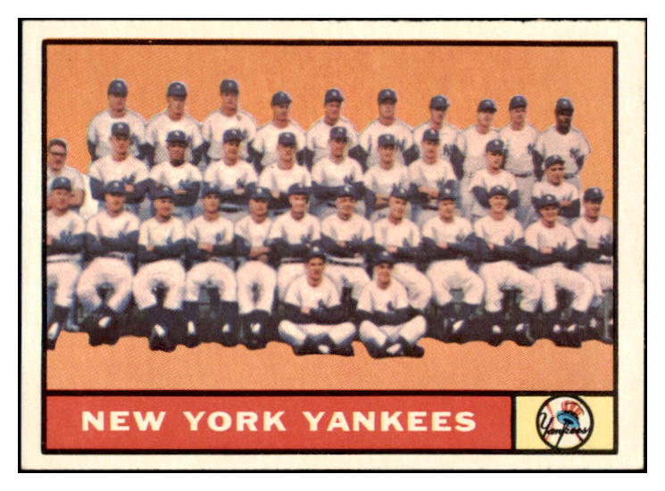 1961 Topps Baseball #228 New York Yankees Team NR-MT 516848