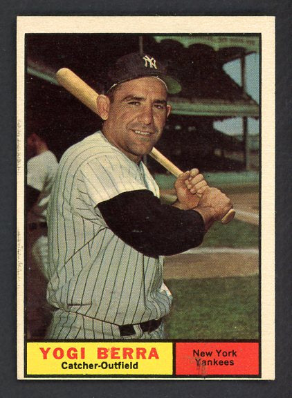 1961 Topps Baseball #425 Yogi Berra Yankees EX-MT oc 517125