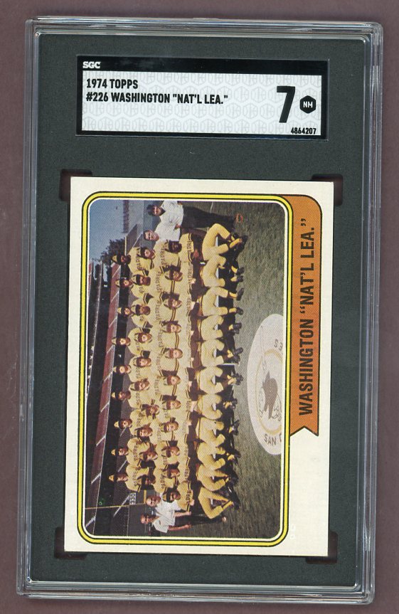 1974 Topps Baseball #226 San Diego Padres Team SGC 7 NM Variation 518044