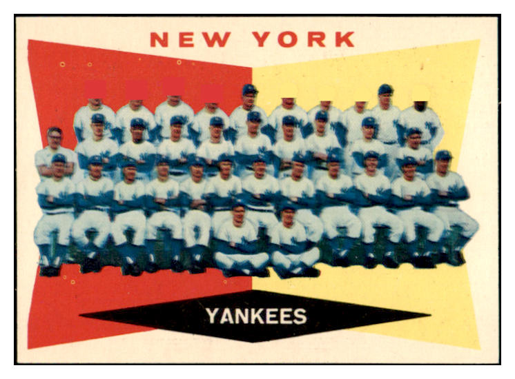 1960 Topps Baseball #332 New York Yankees Team NR-MT 521455