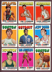1971 Topps Basketball Near Set (-10) Upper Mid Grade Alcindor West 526308