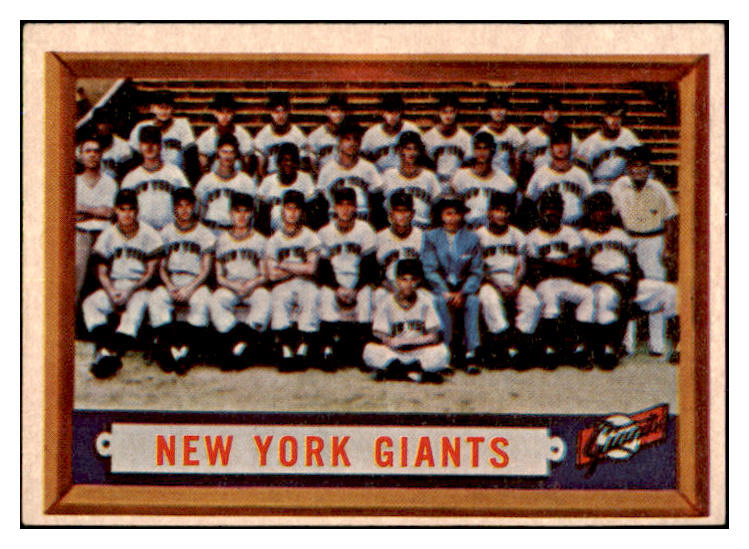 1957 Topps Baseball #317 New York Giants Team EX+/EX-MT 527468