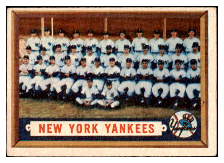 1957 Topps Baseball #097 New York Yankees Team VG-EX 527597