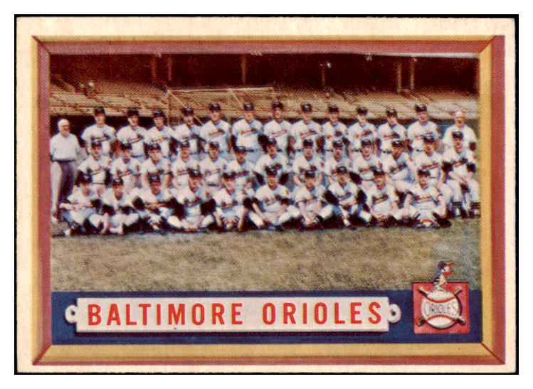 1957 Topps Baseball #251 Baltimore Orioles Team EX-MT 530966