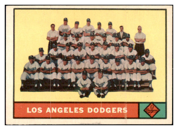 1961 Topps Baseball #086 Los Angeles Dodgers Team EX 531133