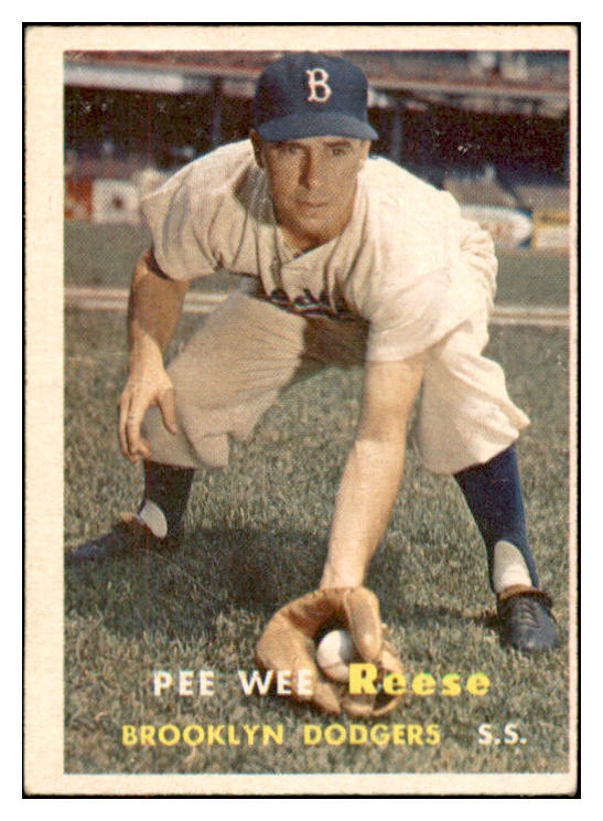 1957 Topps Baseball #030 Pee Wee Reese Dodgers EX 532450