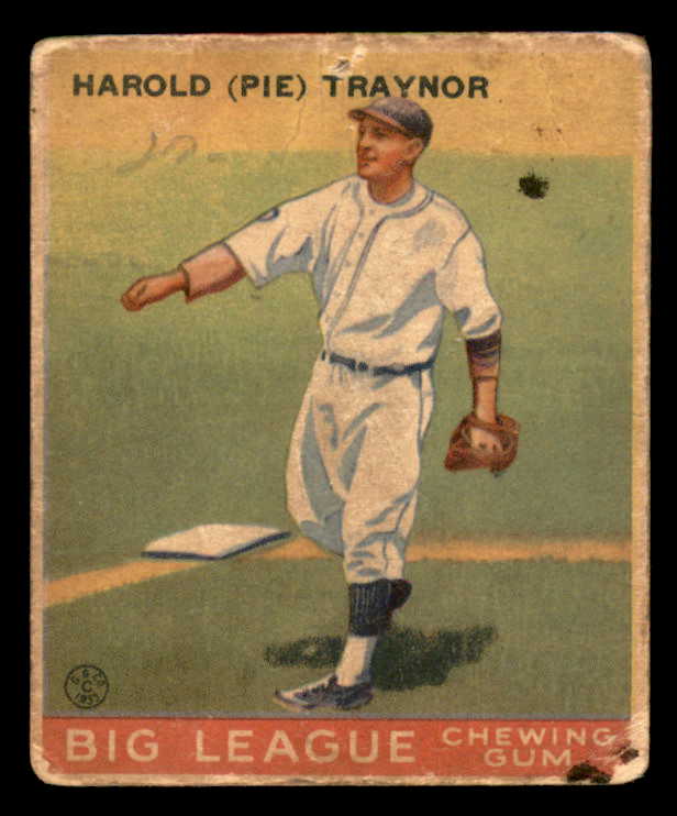 1933 Goudey #022 Pie Traynor Pirates FR-GD pin hole 533446