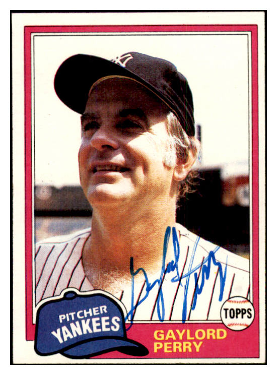 1981 Topps #582 Gaylord Perry Yankees Signed Autographed 534575