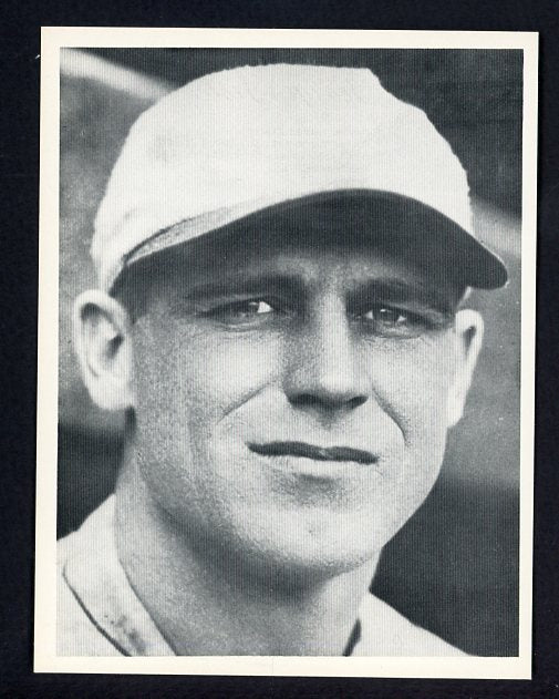 1974 Capital Publishing #064 George Sisler Browns NR-MT 537631
