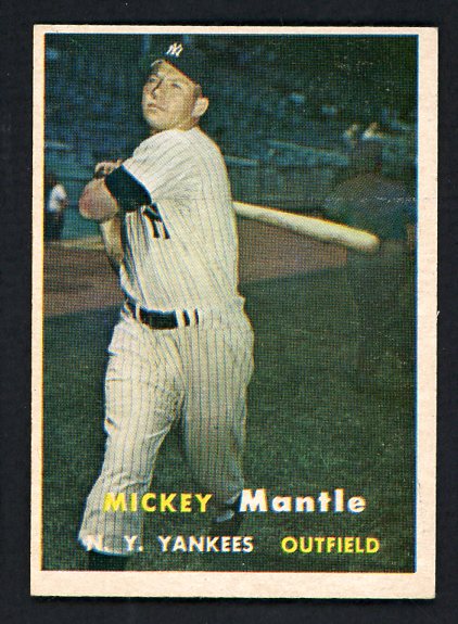 1957 Topps Baseball #095 Mickey Mantle Yankees EX-MT 538614