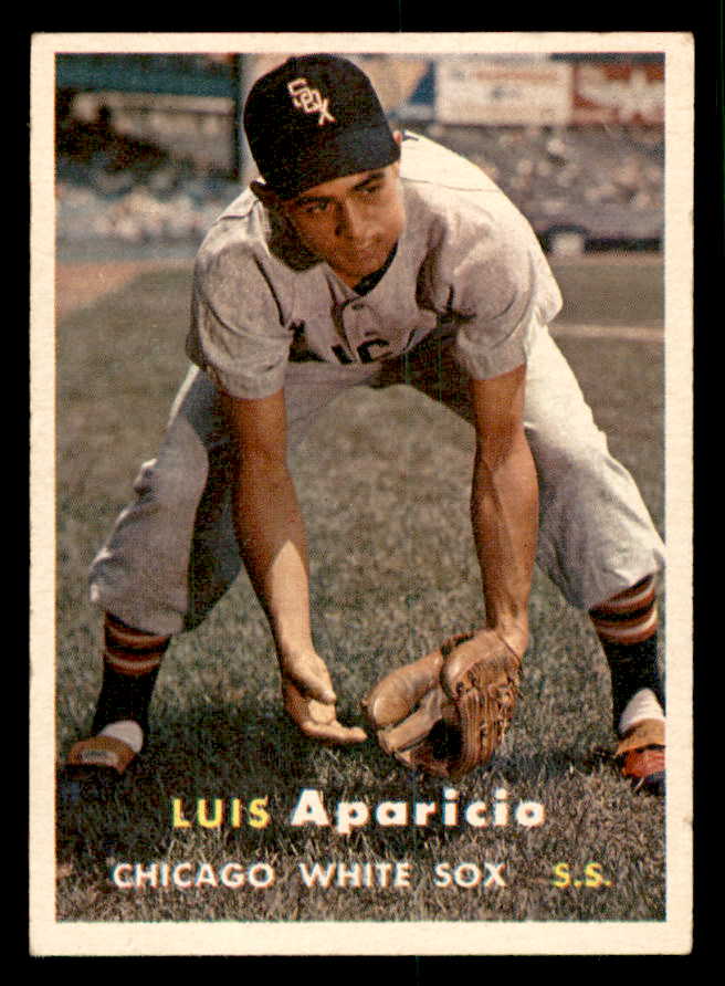 1957 Topps Baseball #007 Luis Aparicio White Sox EX-MT 540050