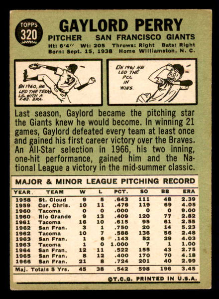 1967 Topps Baseball #320 Gaylord Perry Giants EX+/EX-MT 540960