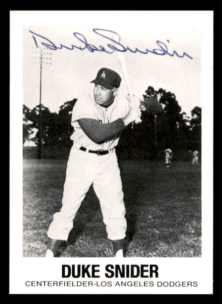 1977 TCMA #024 Duke Snider Dodgers Signed Autographed