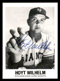1977 TCMA #023 Hoyt Wilhelm Giants Signed Autographed
