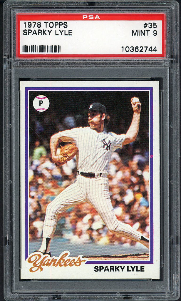 1978 Topps Baseball #035 Sparky Lyle Yankees PSA 9 MINT 547428
