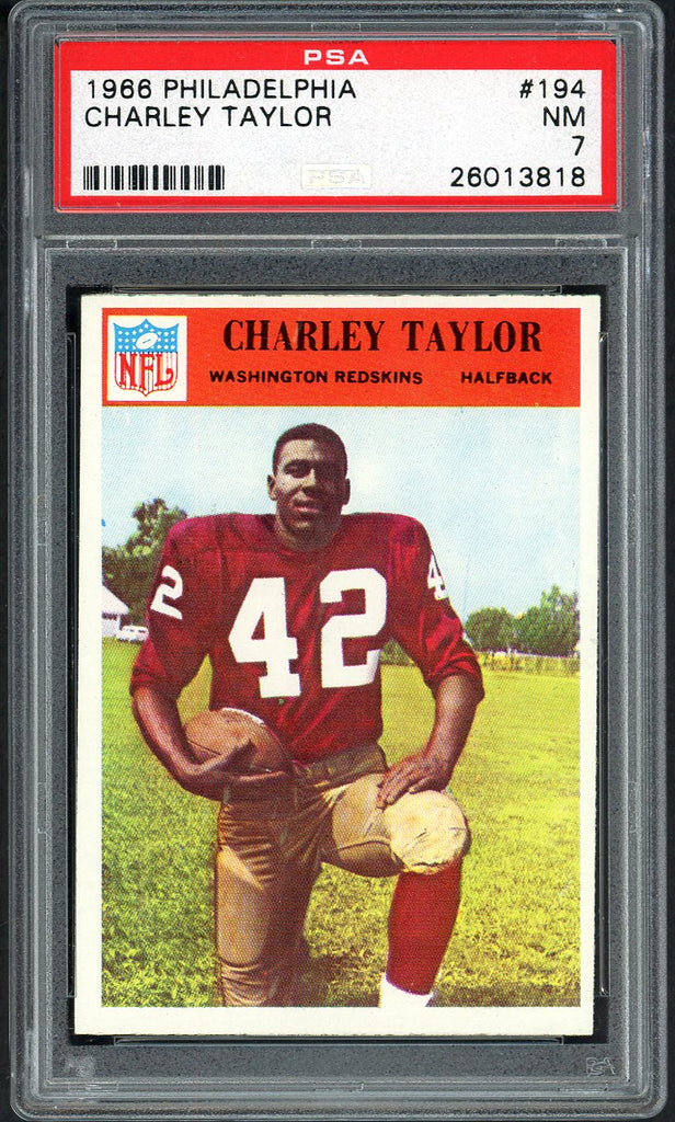 1966 Philadelphia Football #194 Charley Taylor Washington PSA 7 NM 547452