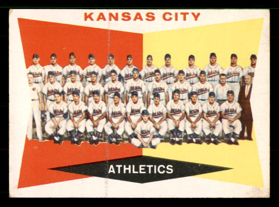 1960 Topps Baseball #413 Kansas City A's Team EX-MT 551627