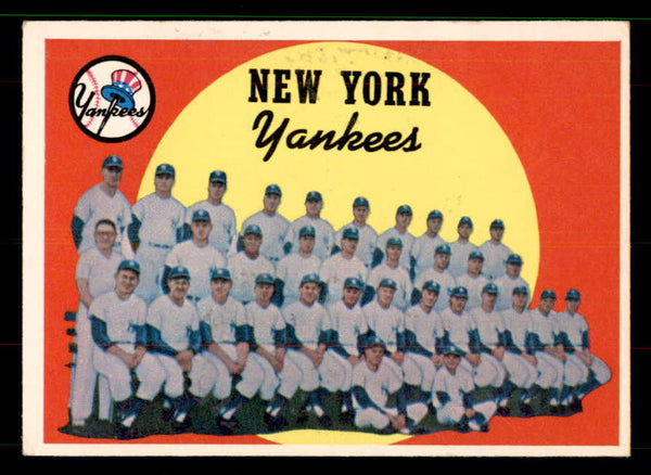 1959 Topps Baseball #510 New York Yankees Team EX 551686