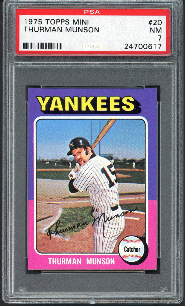 1975 Topps Mini Baseball #020 Thurman Munson Yankees PSA 7 NM 554675