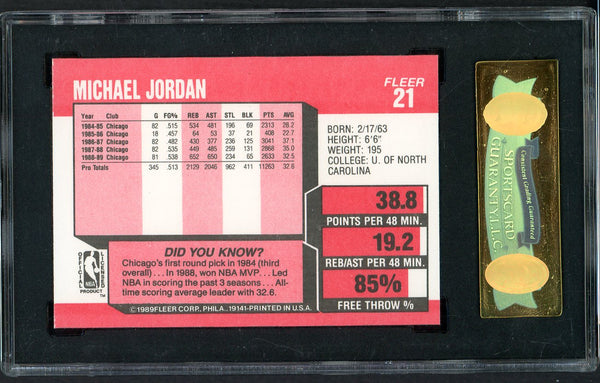 1989 Fleer #021 Michael Jordan Bulls SGC 9 MINT 554868