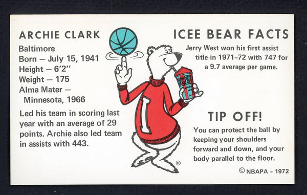 1972 Icee Bear Archie Clark Bullets NR-MT 559626