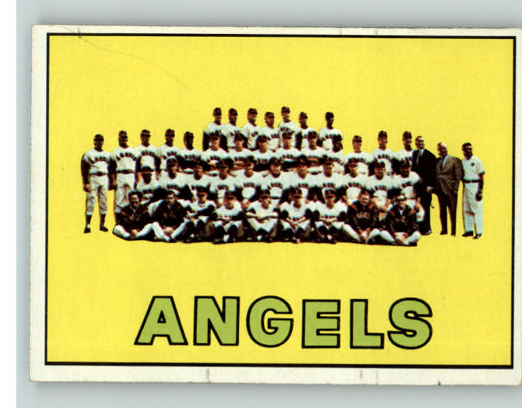 1967 Topps Baseball #327 California Angels Team EX 346470