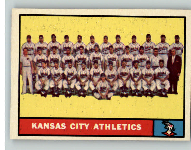 1961 Topps Baseball #297 Kansas City A's Team EX 390212