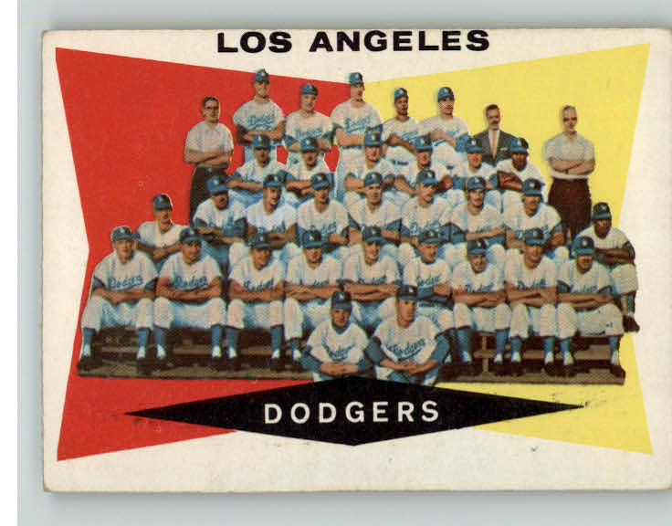 1960 Topps Baseball #018 Los Angeles Dodgers Team VG-EX 390494
