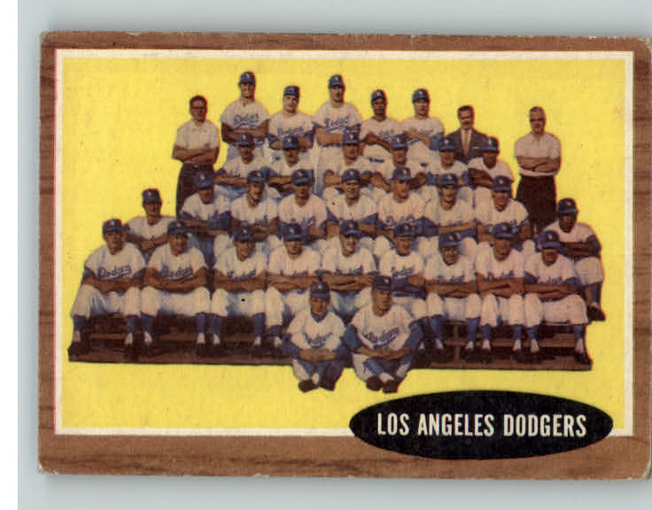 1962 Topps Baseball #043 Los Angeles Dodgers Team VG-EX 390498