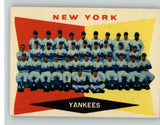 1960 Topps Baseball #332 New York Yankees Team EX-MT 396243