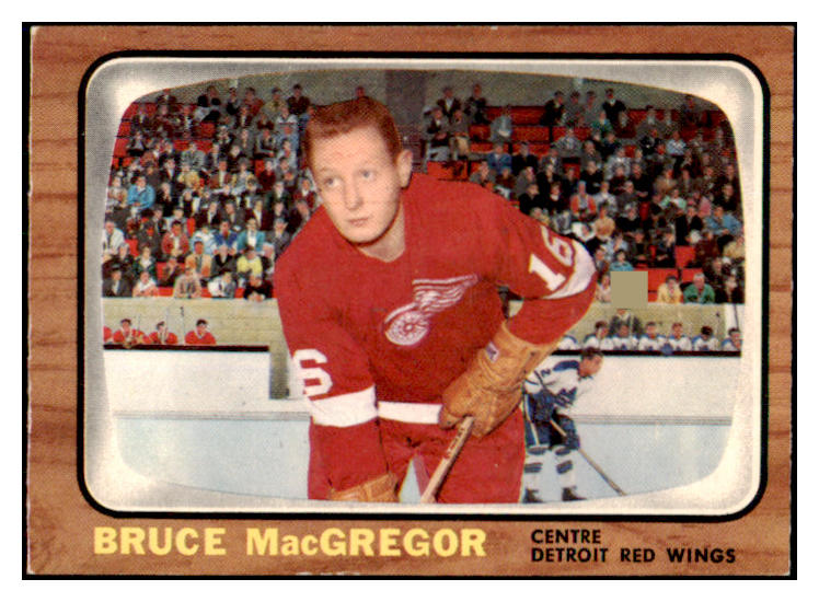 1966 Topps Hockey #104 Bruce MacGregor Red Wings EX-MT 418010