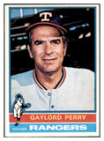1976 Topps Baseball #055 Gaylord Perry Rangers NR-MT 429564