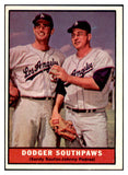 1961 Topps Baseball #207 Sandy Koufax Johnny Podres EX-MT/NR-MT 430307