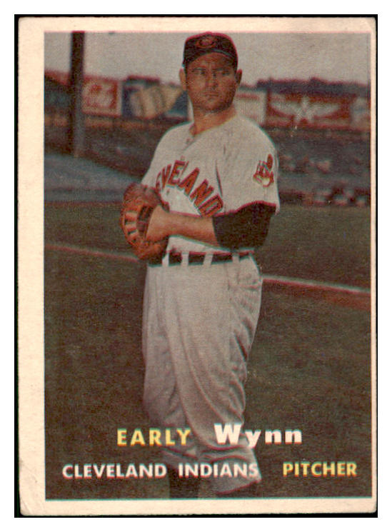 1957 Topps Baseball #040 Early Wynn Indians VG 431592
